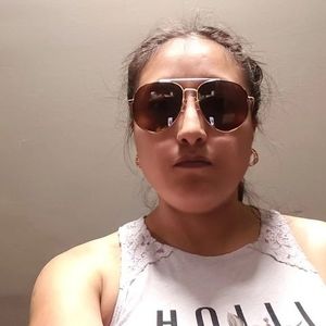 Meet your Posher, Anita